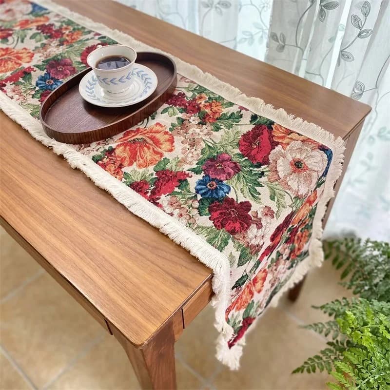 Pamut-linen keverék asztalfutó virágmintával, lakberendezés